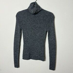 Theory Fold-Over Long-Sleeve 100% Wool Turtleneck Sweater size P ( 2P) in grey